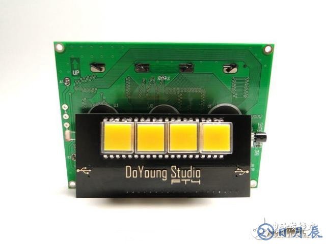 基于12864液晶屏實現(xiàn)多功能數(shù)字時鐘的實驗設計